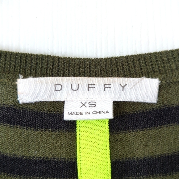 Duffy Lightweight Wool & Cashmere Striped Knit Flared Slit Hem Sweater Green XS - Picture 4 of 11